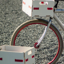 Kratje-Veldtwerk-on-the-bike-2