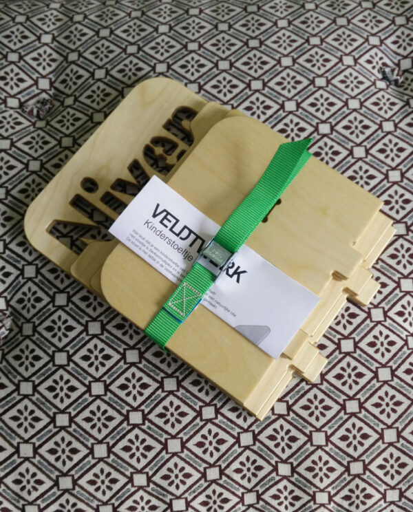 Veldtwerk-Stoeltje-03